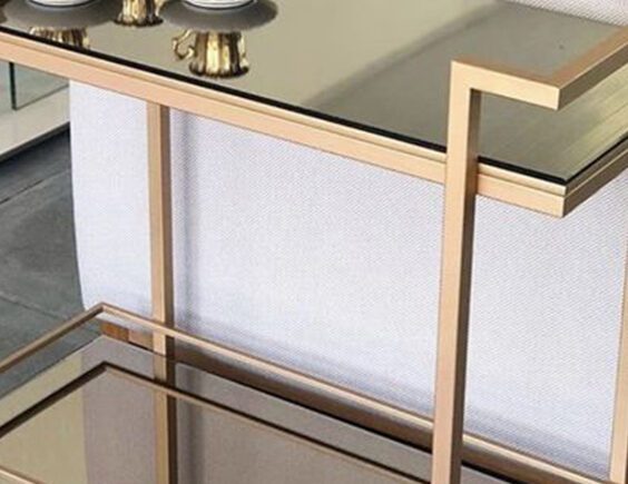 Mobiliário com design exclusivo em ambiente sofisticado - a arte em aço da HBFER Estruturas Metálicas